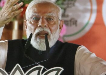 As the Indian election draws to a close, Modi departs for a two day meditation on an island