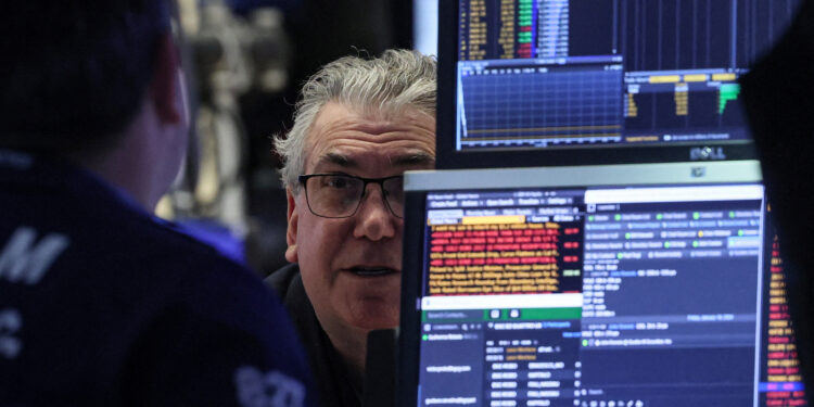 S&P 500 shrugs off jobs-data led jump in Treasury yields to hit record high