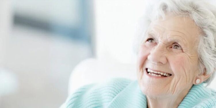 In older women, tooth loss is associated with kidney disease