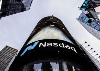 Ahead of July 4th, the Nasdaq and S&P 500 reach record closing highs