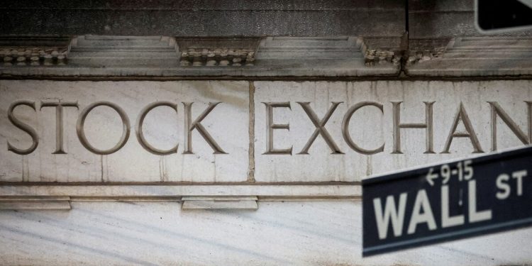 Wall Street Bonuses Are Set to Rise in 2025